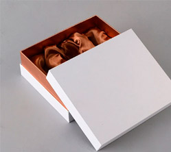 NCB-702 强力粘合热熔胶,适用于礼品盒包装